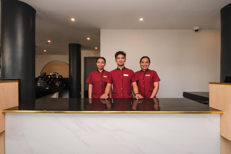 Public Area 2, The Quarters by Rosey, Cabanatuan City