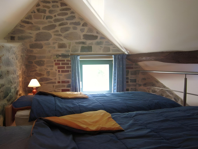 Bedroom 2, Apartment near Forest and Hiking Trails, Namur