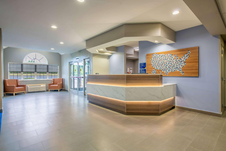 Public Area 2, Microtel Inn & Suites by Wyndham Anderson/Clemson, Anderson