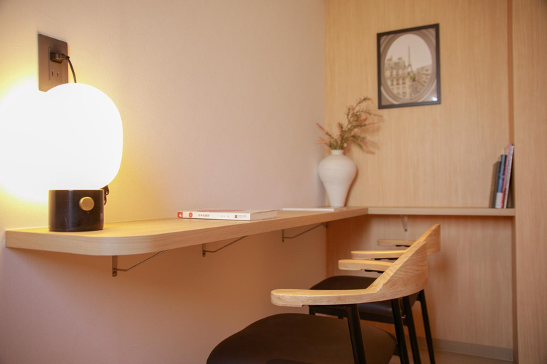 Others 5, MKG Home・芝, Minato