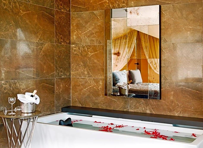 Bathroom 4, Taba Luxury Suites & Hotel, Beşiktaş
