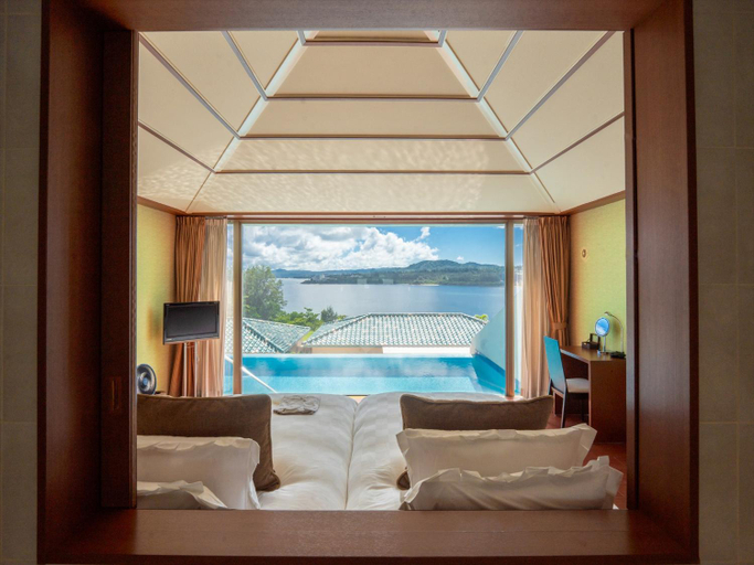 Bedroom 3, Oriental Hills Okinawa Resort, Onna