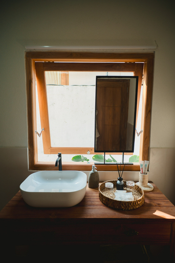Bathroom 14