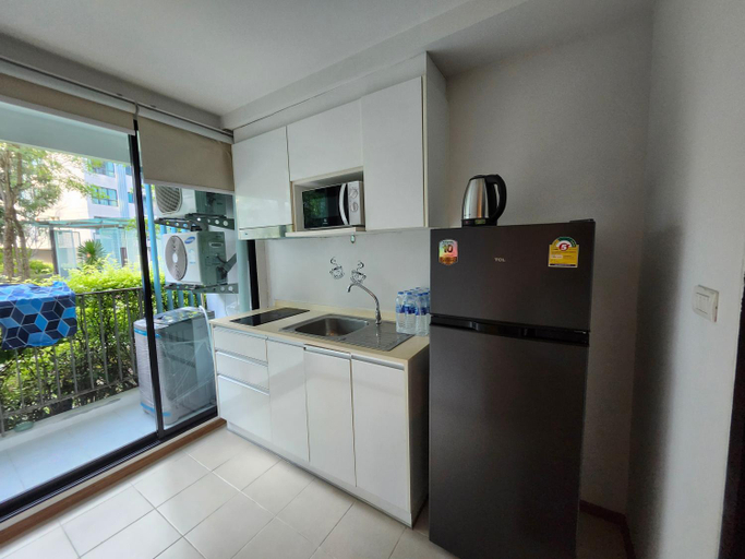 Dining Room 13