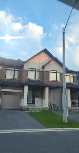 Exterior & Views 4, Lovely Townhouse for Short-Term Stay, Ottawa