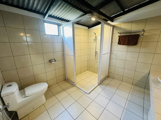 Bathroom 4, Tropical Resort Langkawi, Langkawi