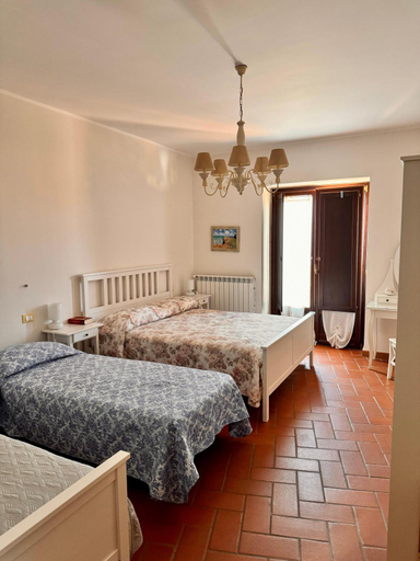 Others 4, B&B Antico Casale, Cosenza