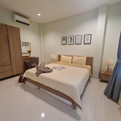 Bedroom 5