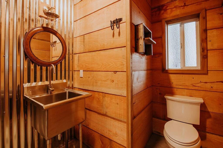 Bathroom, Treehouse-Small Eagles Perch over the water, Clallam