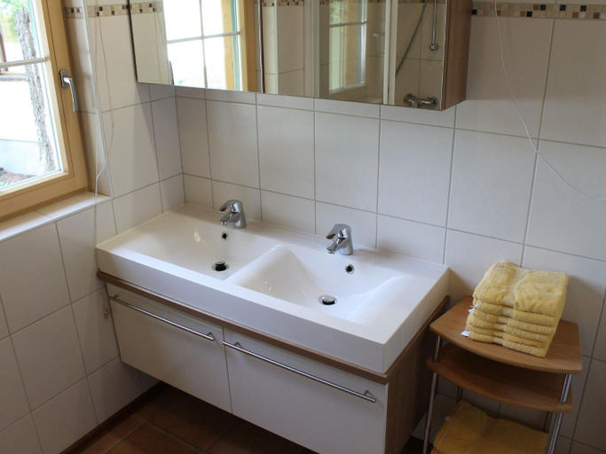 Bathroom 2, Chalet in Turracherhohe near Ski Slopes, Murau