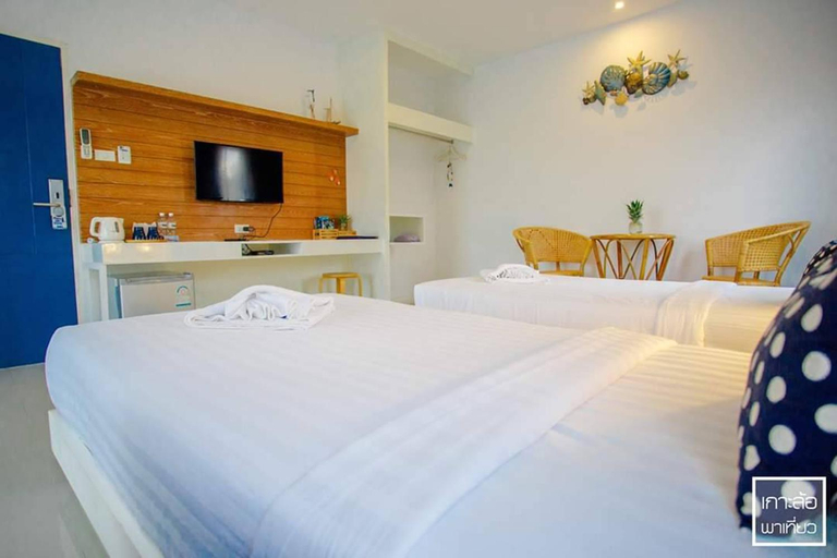 Bedroom 2, Chill House at Naiyang, Phuket Island