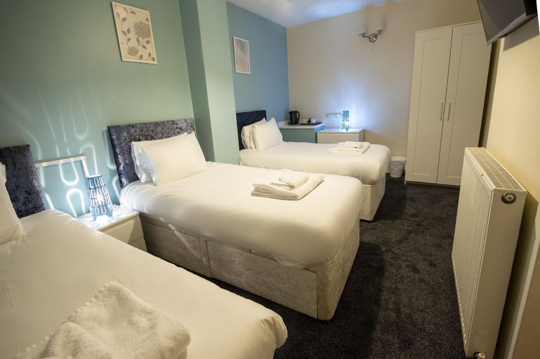 Bedroom 2, Irvine Riverside Guesthouse, North Ayrshire