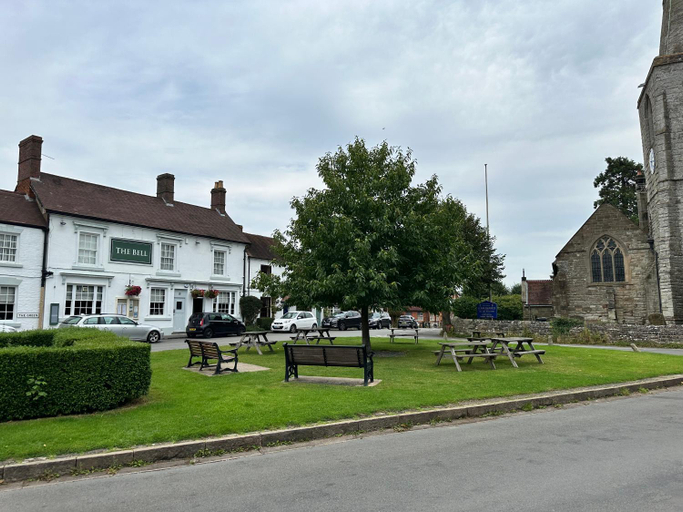 Others 3, The Bell, Warwickshire