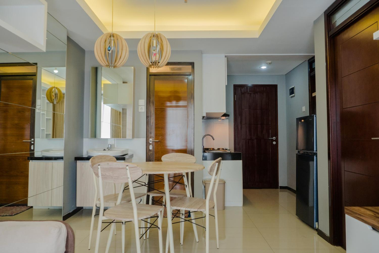 Dining Room 17