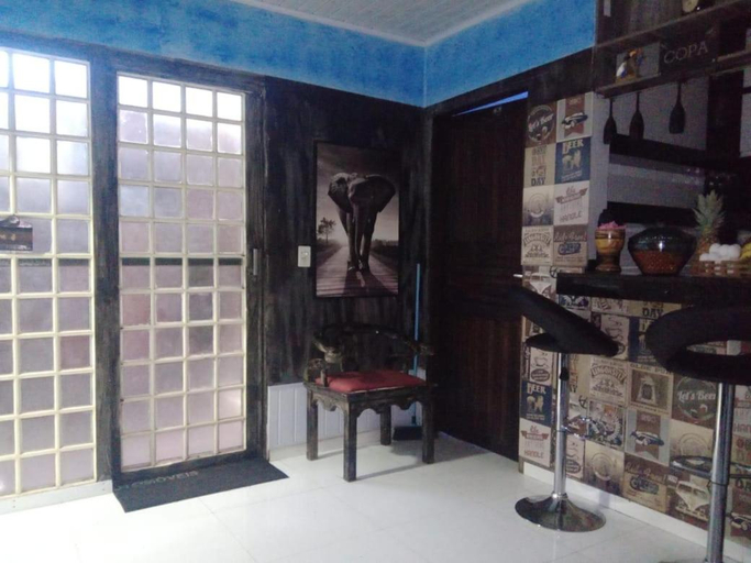 Others 4, Quarto 01, com cama de casal, ar condicionado e TV, Cuiaba