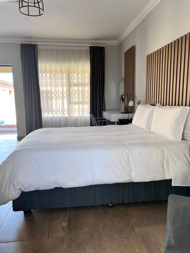 Others 3, Casero Guesthouse, Dr Kenneth Kaunda