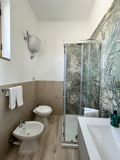 Bathroom 3, La casa di Rosa, Napoli