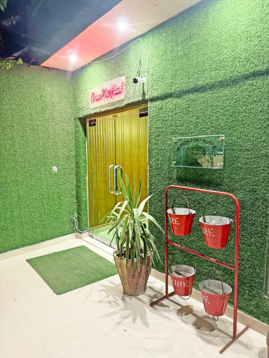 Others 5, Hotel Green Fort Gulberg, Lahore