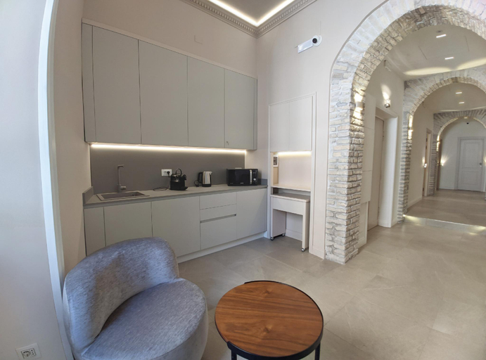 Others 4, Astom Suites, Rome