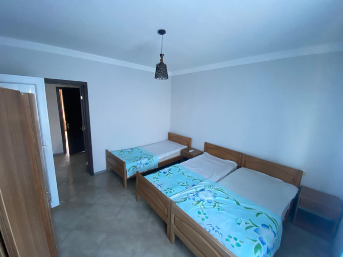 Others 2, Guesthouse 592a, Kobuleti