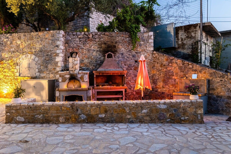 Room 3, Kitries Summer Getaway - Eden Comfy Suite, Peloponnese