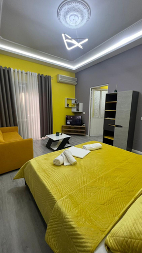 Others 2, Algen Room's, Beratit
