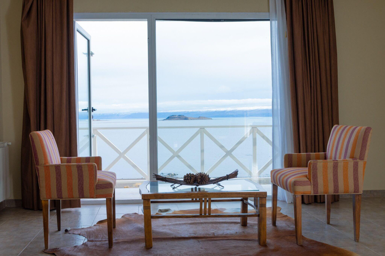 Exterior & Views 2, Las Dunas Hotel Restaurante, Lago Argentino