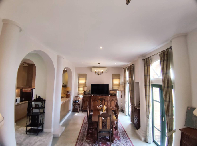 Dining Room 16