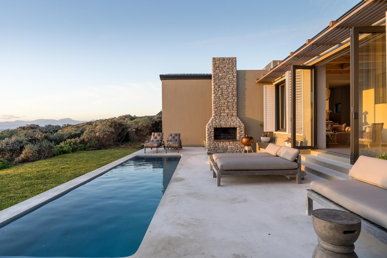 Sport & Beauty 2, Romansbaai Collection, Overberg