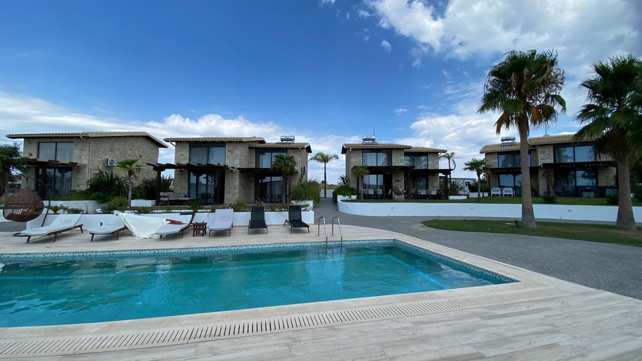Others 2, Sunshine Villa: Getaway in Kallithea, Central Macedonia