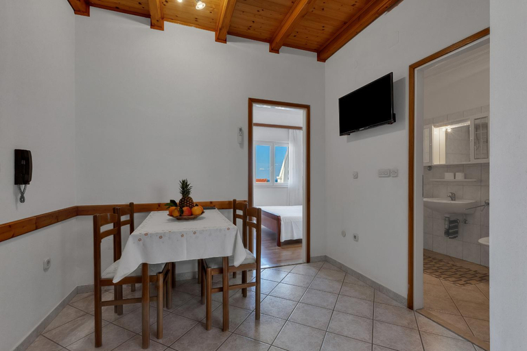 Others 5, Apartments Tihomir Musac, Omiš