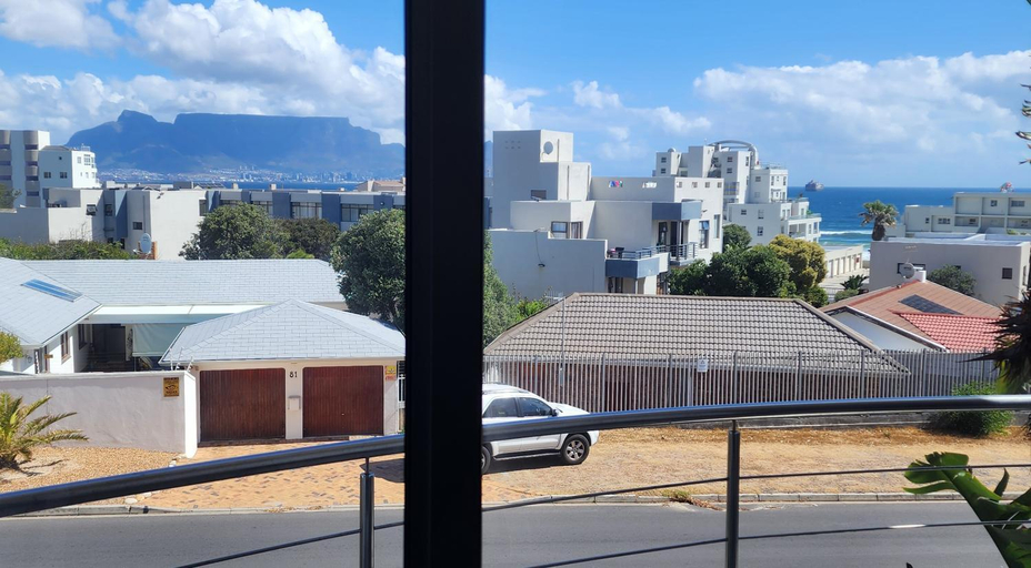 Others 4, The Palace Twin Rooms, City of Cape Town