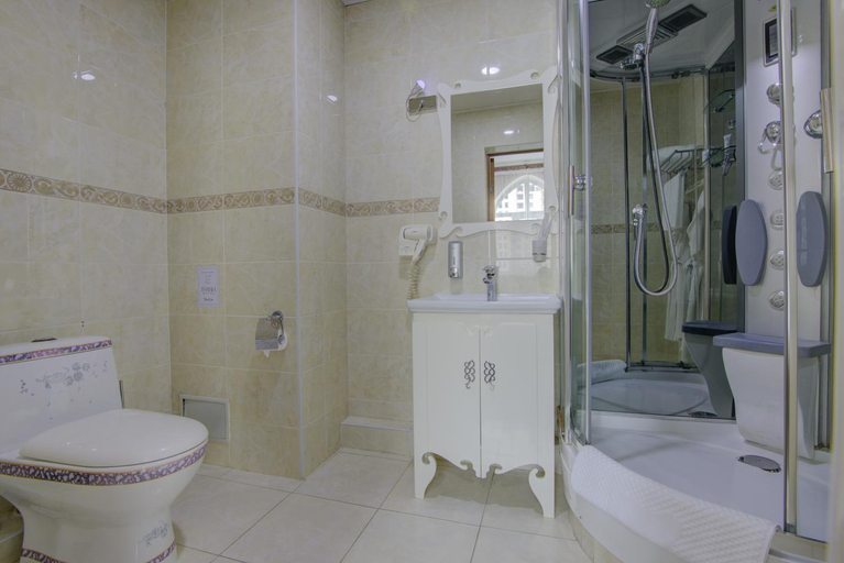 Bathroom 4, Shah Palace, Bishkek