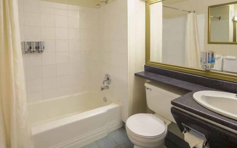 Others 5, Auberge Québec, Communauté-Urbaine-de-Québec