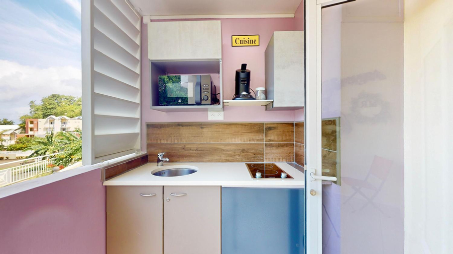 Others 3, 150 de Grey Studio pour 2 avec SPA, Vue sur mer, La Trinité