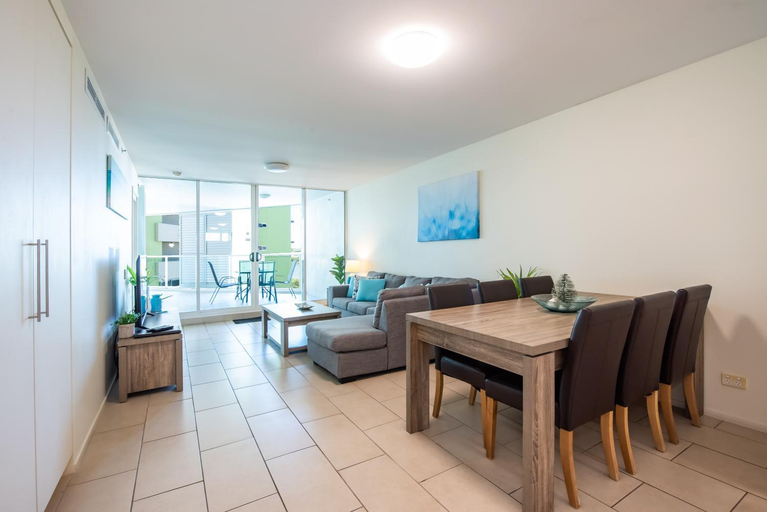 Dining Room 15