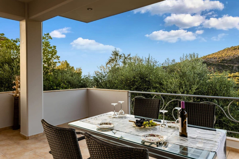 Room 4, Kitries Summer Getaway - Eden Cozy Suite, Peloponnese