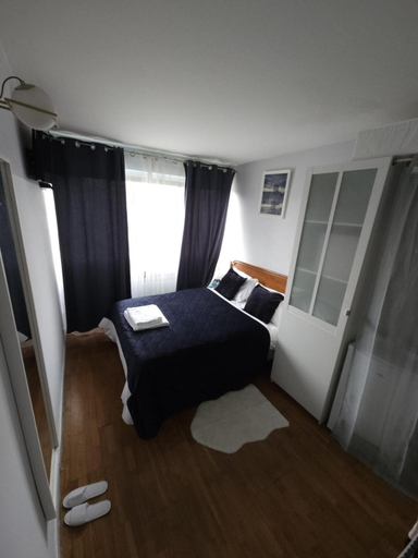Others 5, 4 Chambres television -Jean Mace, Val-de-Marne