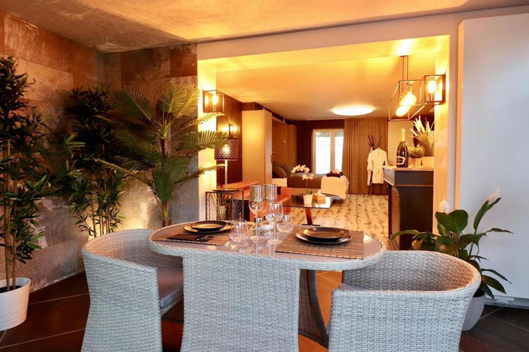 Others 5, Luxury House, Limburg