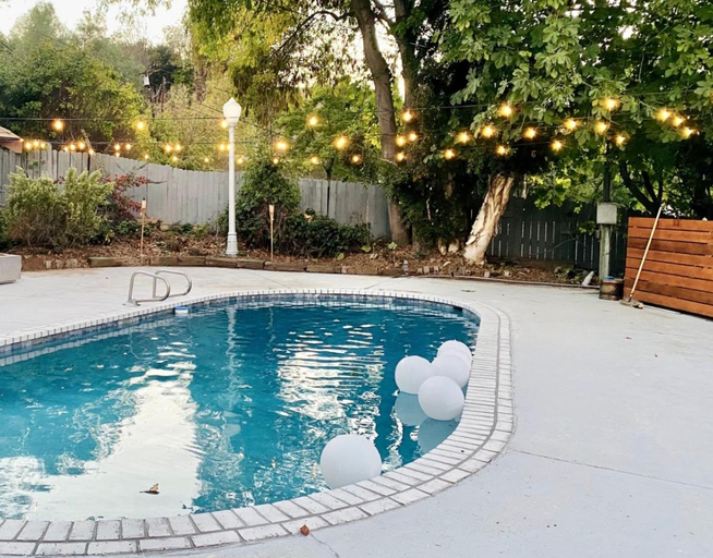 Others 5, Sunny Days Tiny House with private entrance, pool and view, Los Angeles