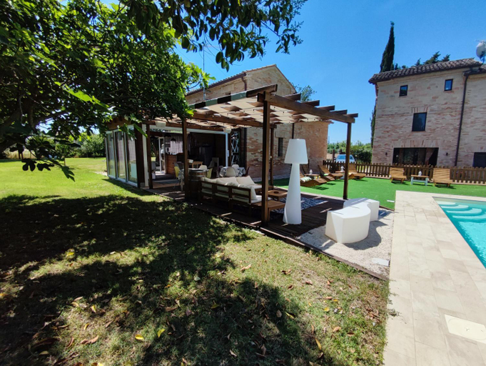 Others 5, B&B il Fienile del Borgo, Ancona