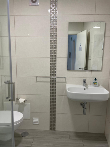Bathroom 26