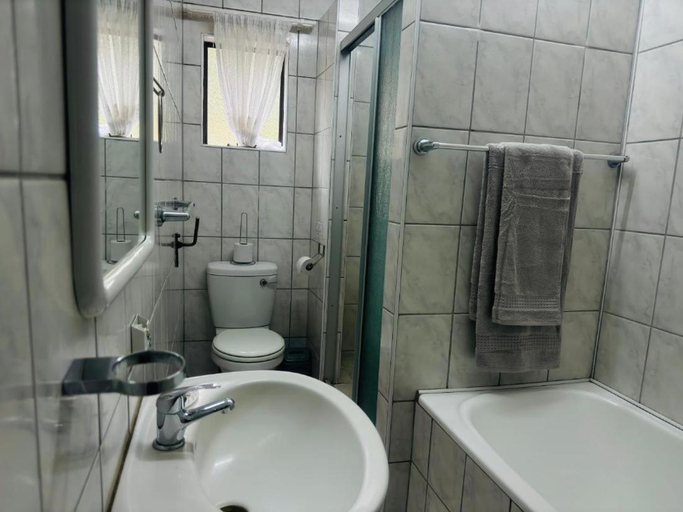 Others 3, Busa House One bedroom Unit, Ehlanzeni