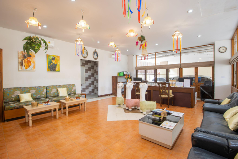 Public Area 2, Budget Stars Hotel, Muang Chiang Mai