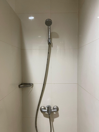 Bathroom 7