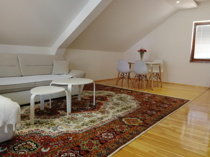 Others 3, Apartman Đokovic, Foča