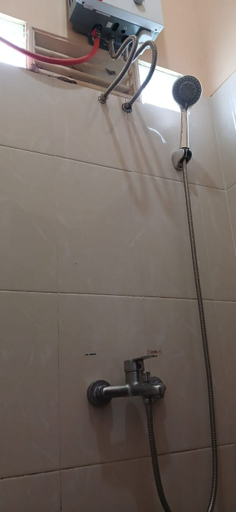 Bathroom 3, Homestay Nursery Syariah, Malang
