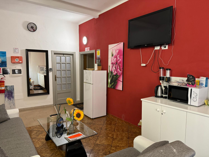 Others 3, Crown Guest House, Pisa