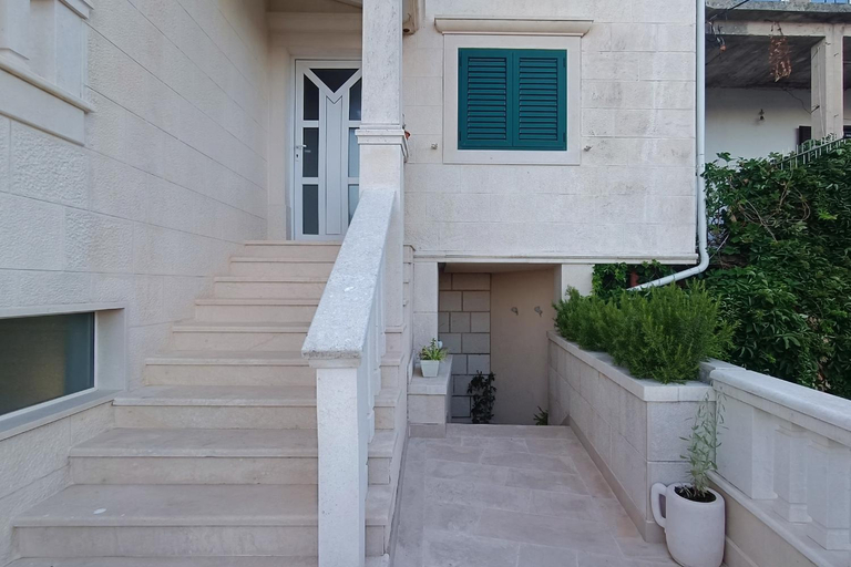 Others 3, Apartments by the sea Sumartin, Brac - 18749, Selca