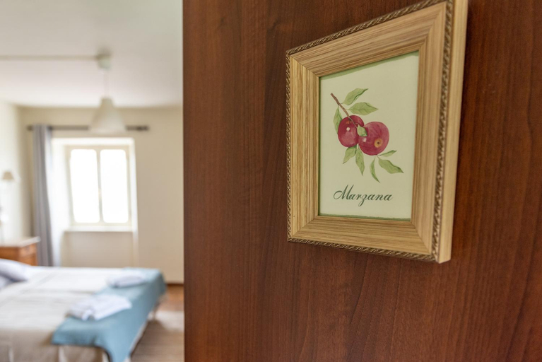 Bedroom 2, Agriturismo La Fucina, Biella